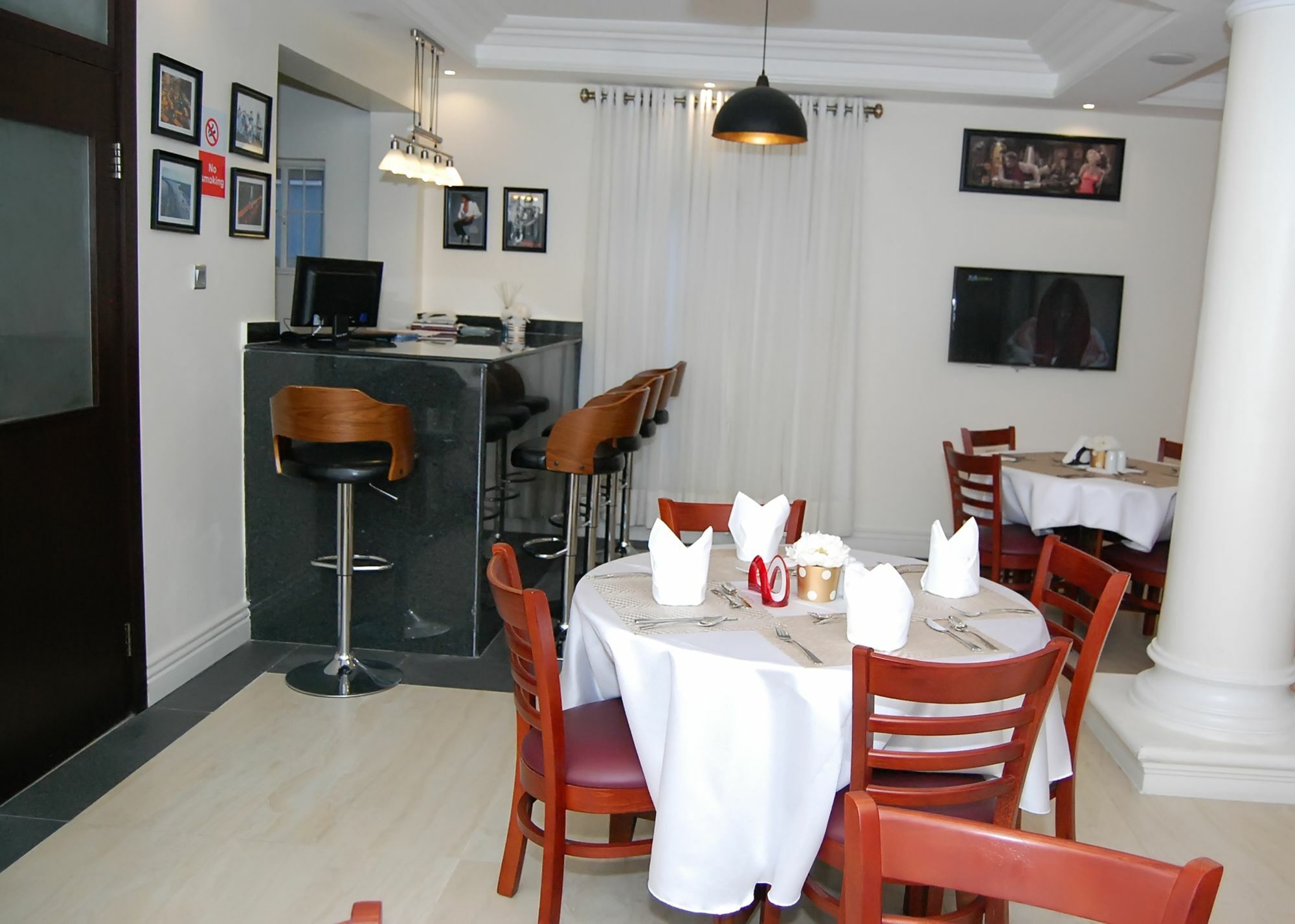 The Montrose Hotel Лекки Экстерьер фото